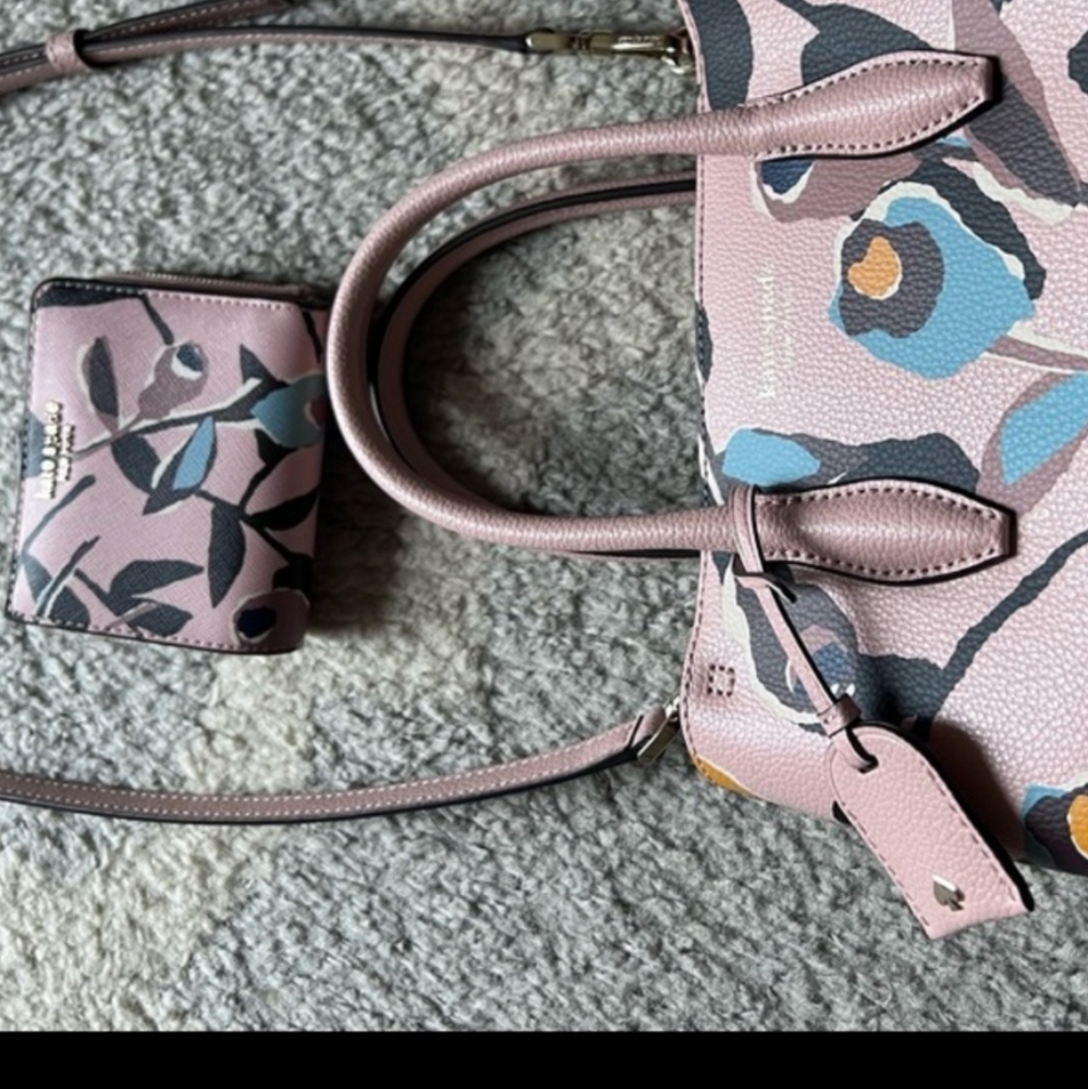 Kate Spade New York handbag & wallet selling in a set - Picture 3 of 8